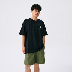 MLB Kaos lengan pendek original merek streetwear fashion dengan model super oversized (sangat longgar).ML-02